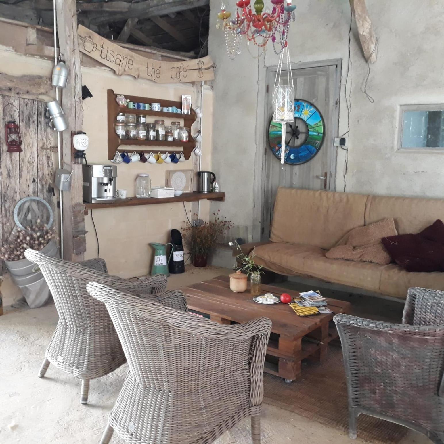 Mazieres Le Moulin Scalagrand住宿加早餐旅馆 外观 照片
