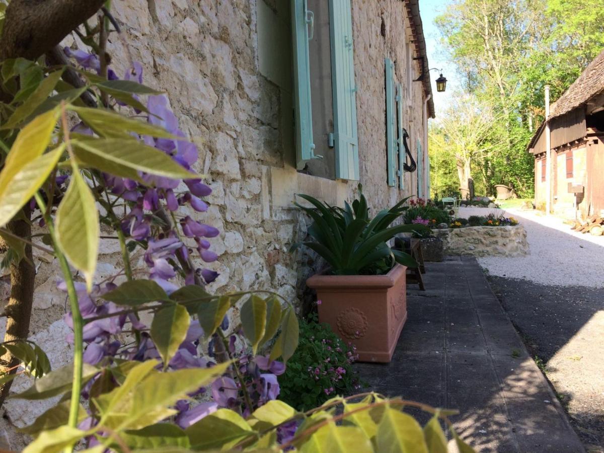 Mazieres Le Moulin Scalagrand住宿加早餐旅馆 外观 照片