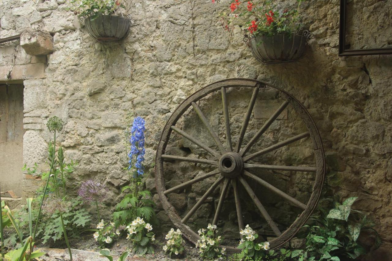 Mazieres Le Moulin Scalagrand住宿加早餐旅馆 外观 照片